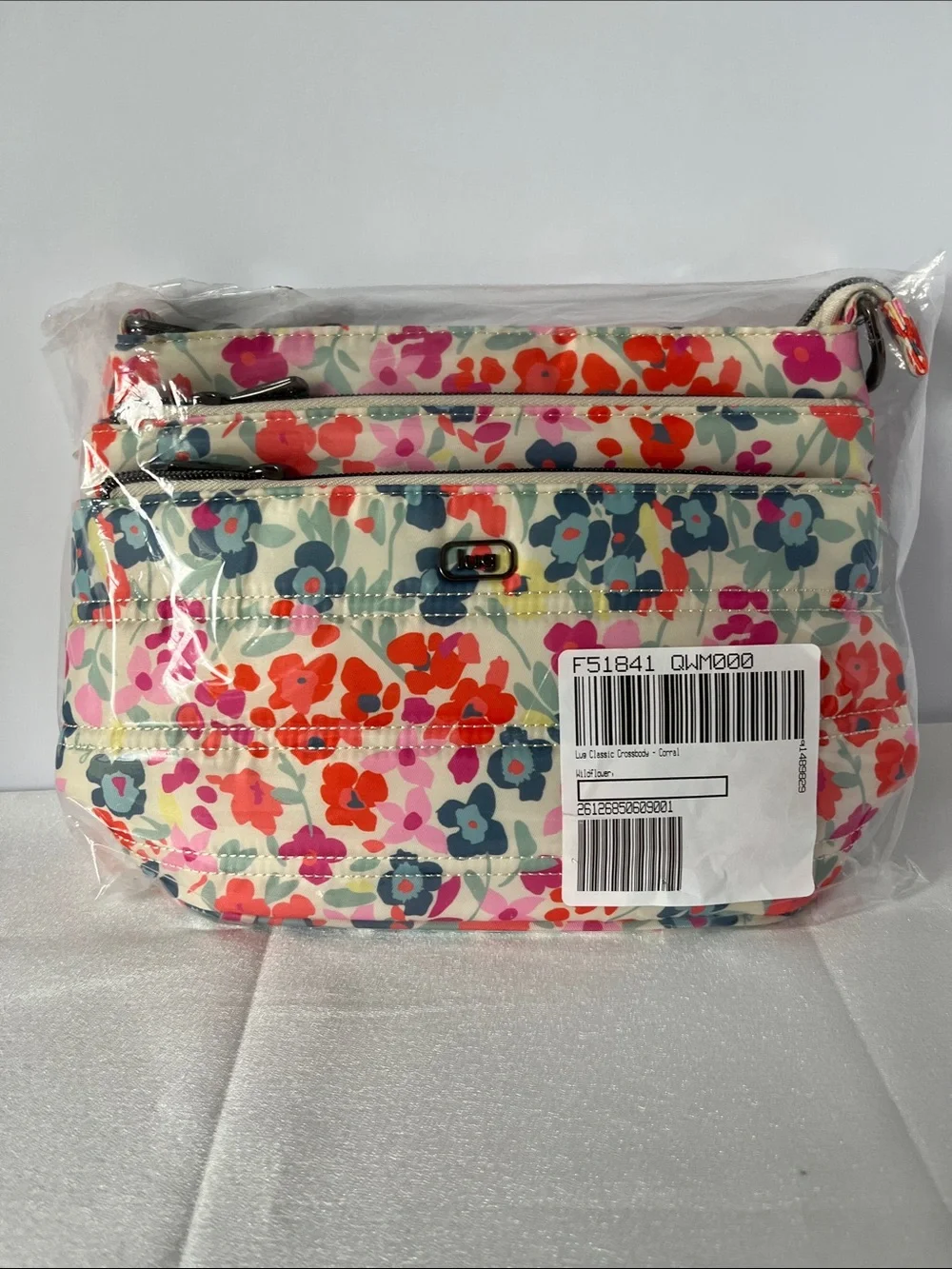 LUG - **New Style for Lug** - Corral Crossbody Bag in Wildflower Multi - Picture 2 of 5